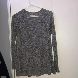 hollister long sleeve tee